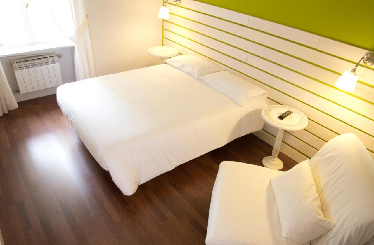 Burgo Hostal Boreal Mistral מראה חיצוני תמונה