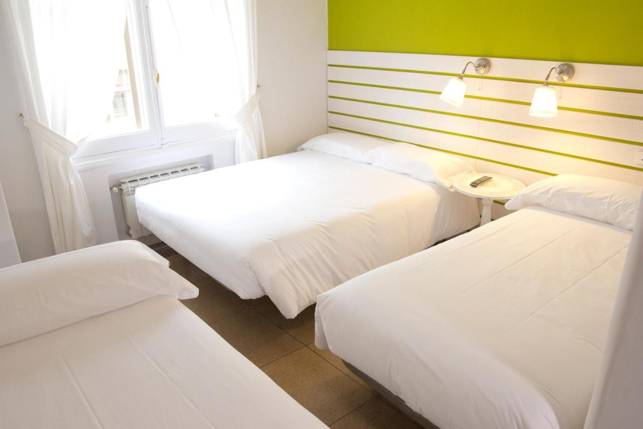 Burgo Hostal Boreal Mistral מראה חיצוני תמונה